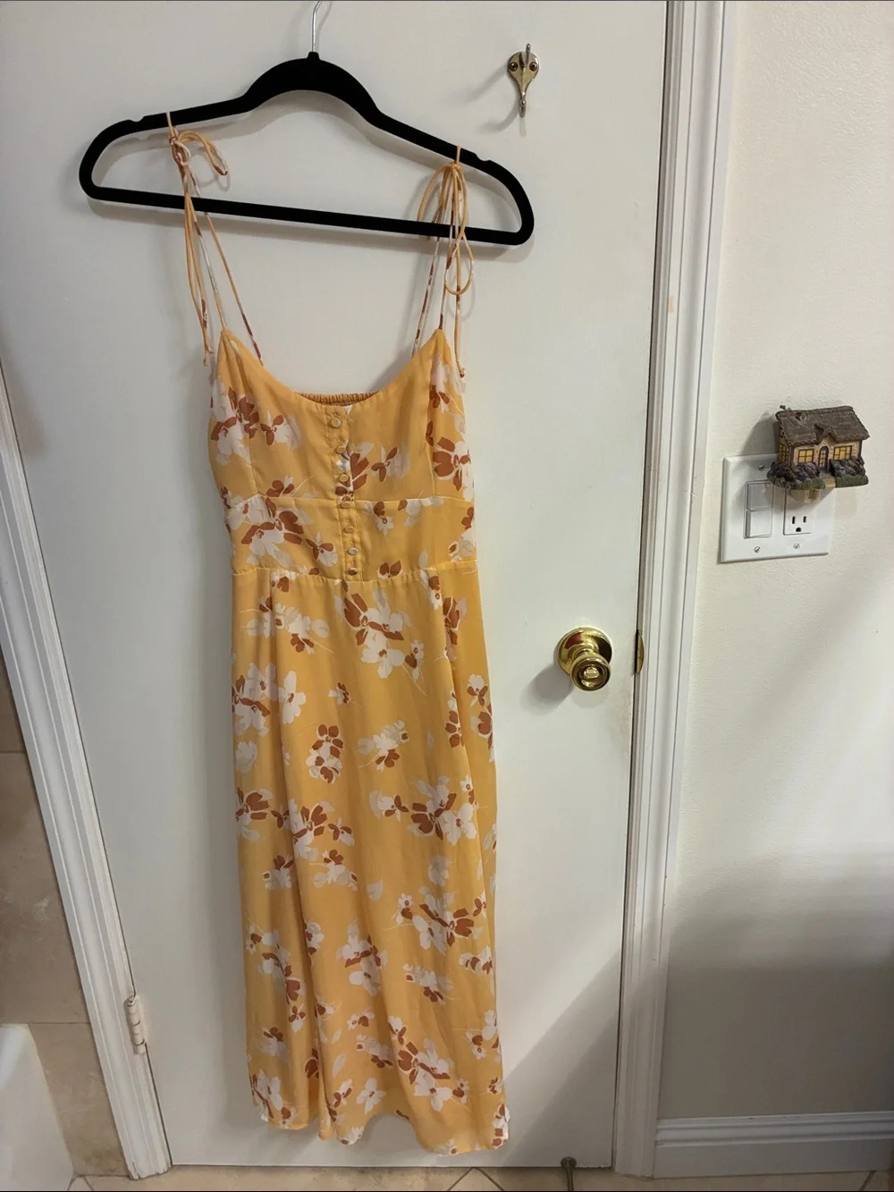 Abercrombie & Fitch Yellow Floral Adjustable Thin Straps Maxi Dress Sz S